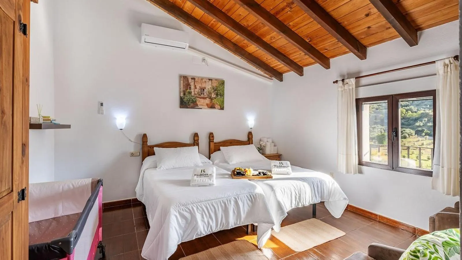 Villa Iratxe Montefrio By Ruralidays